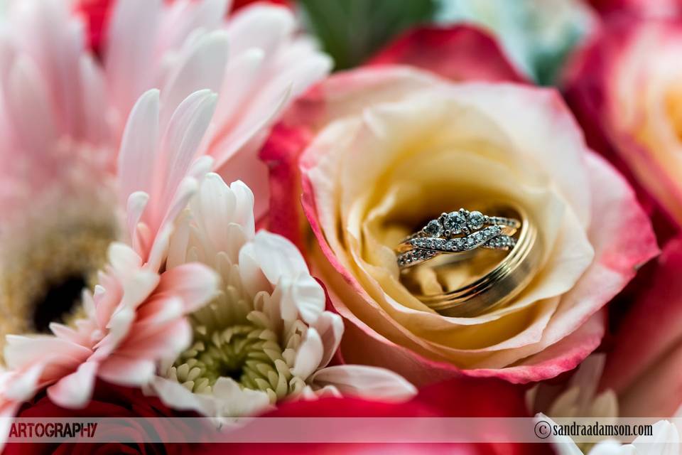 Wedding rings in bouquet