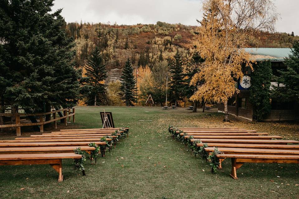 Outdoor ceremony site: Candy K