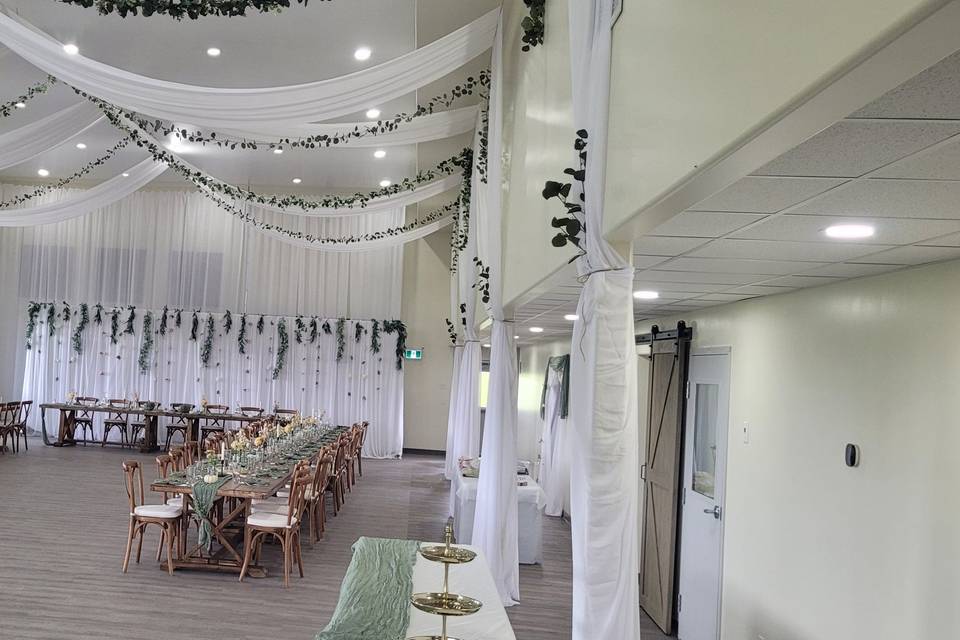 80 People wedding