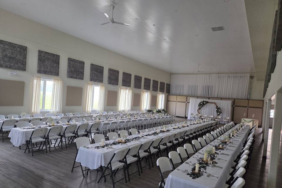 160 People wedding