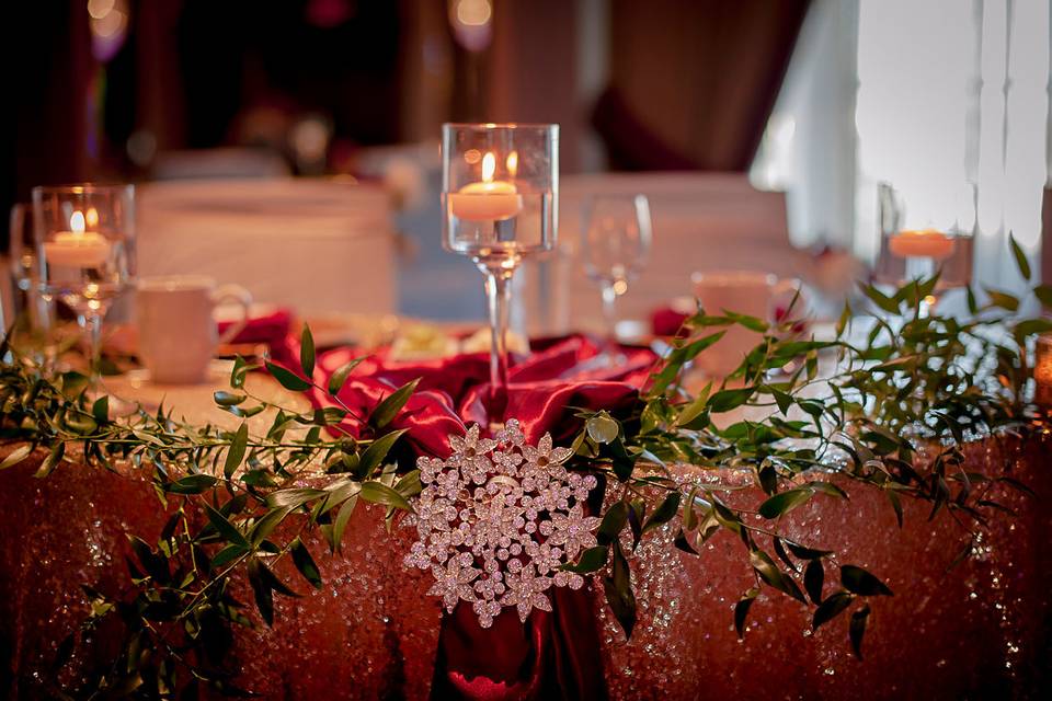 Sweetheart table