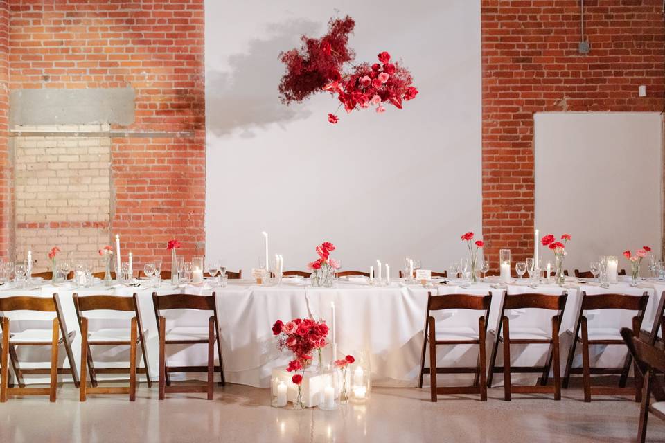 Head table, florals, reception