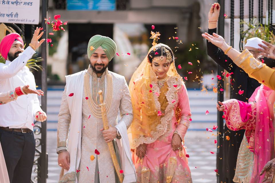 Couple being welcomed