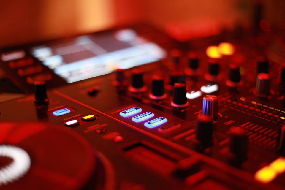 DJ Mixer #2