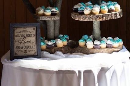 Rustic cupcake stand