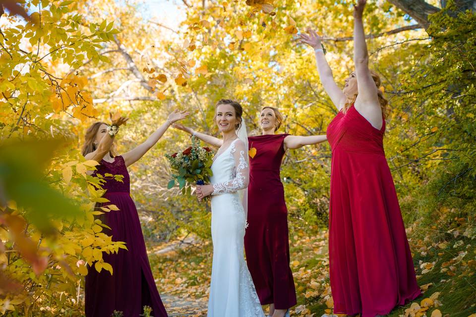 Fall Bride and Bridesmaids