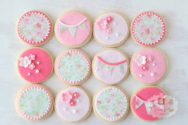 Galletas personalizadas  Cookie decorating, Cake design, Icing
