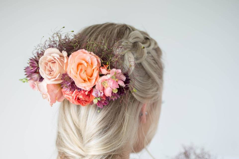 Floral hair piece