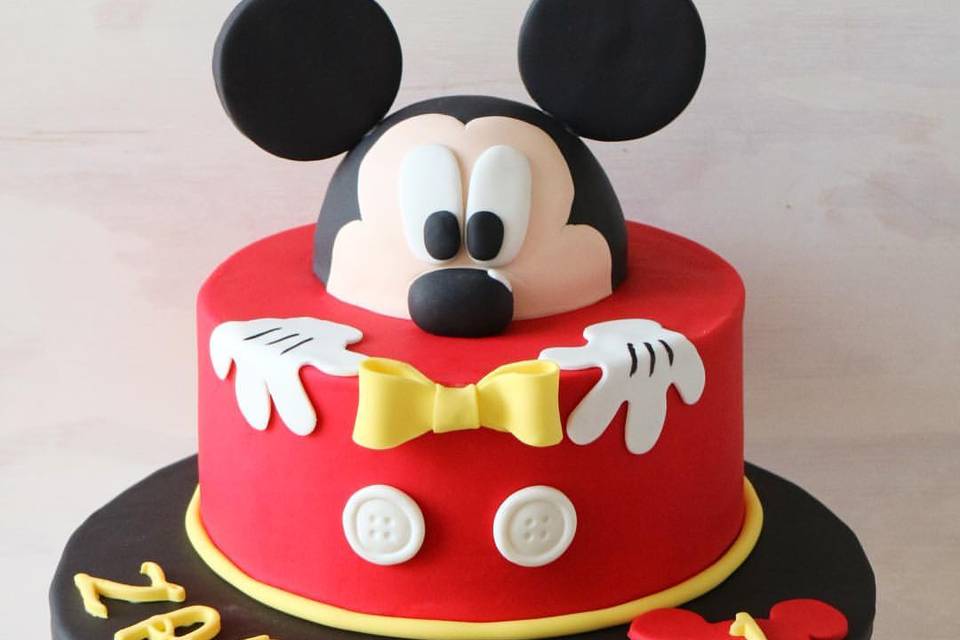 Mickey Mouse cake