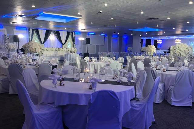 White linen chairs