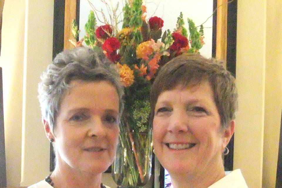 Rev. Mary McCandless ~ Four Seasons Celebrations, Wedding Officiant