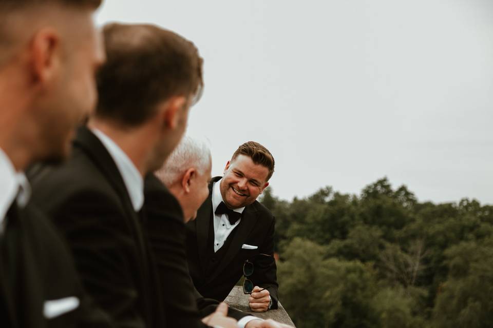 Groom and groomsmen
