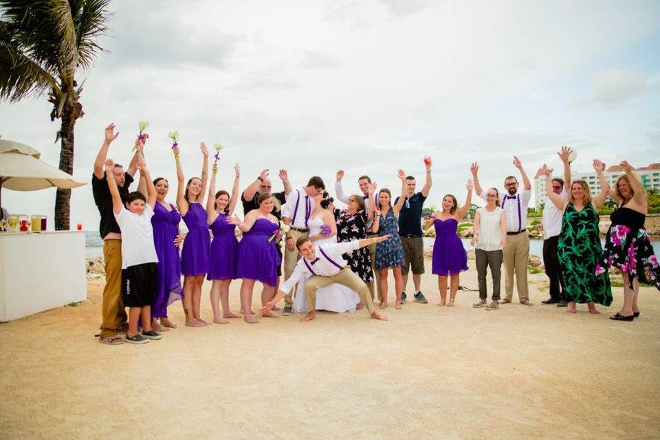 Trash the dress - Beach Weddin