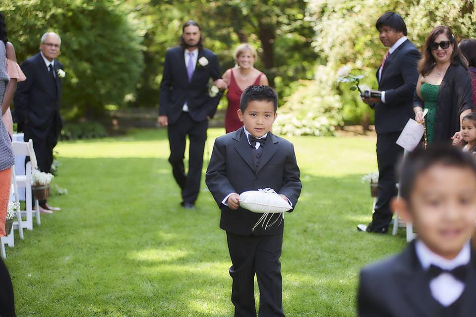 Ring bearer