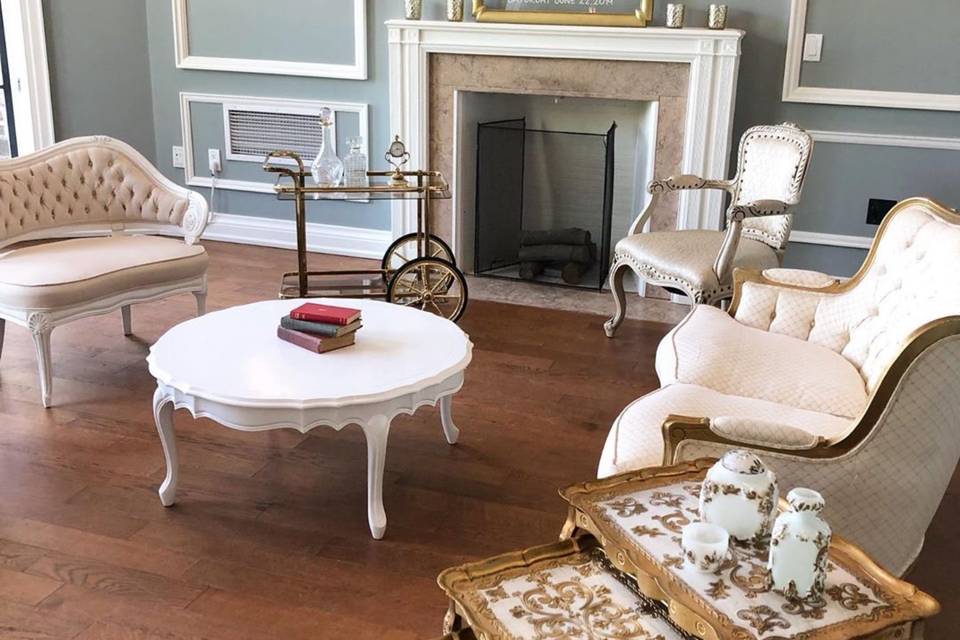 Southern Charm Vintage Rentals & Design