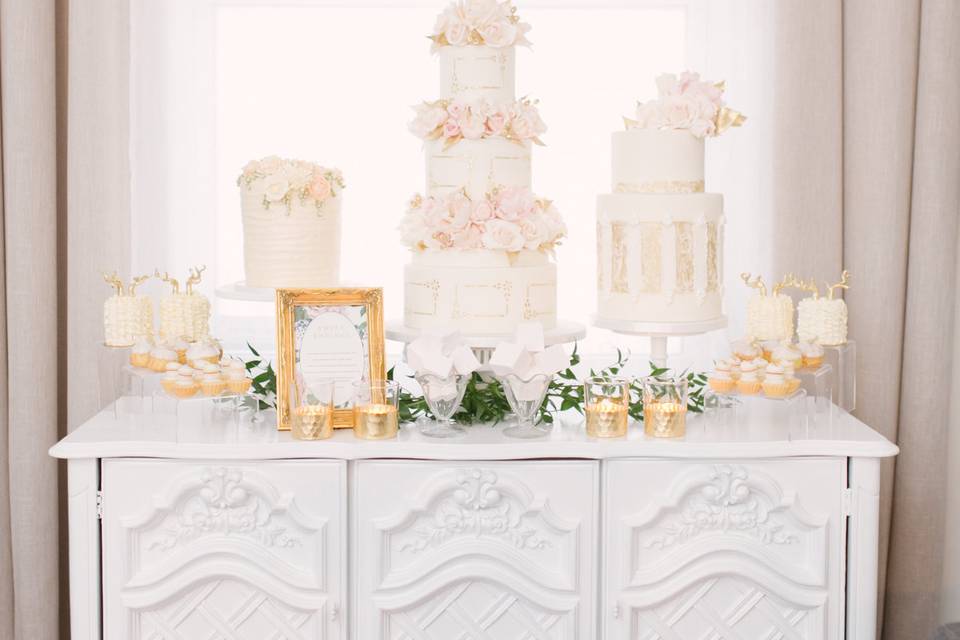 French Console Sweet Table