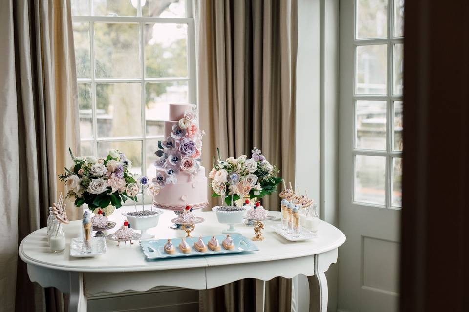 Luxe Sweets Tables