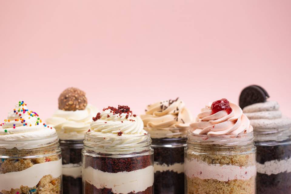 Cake jars