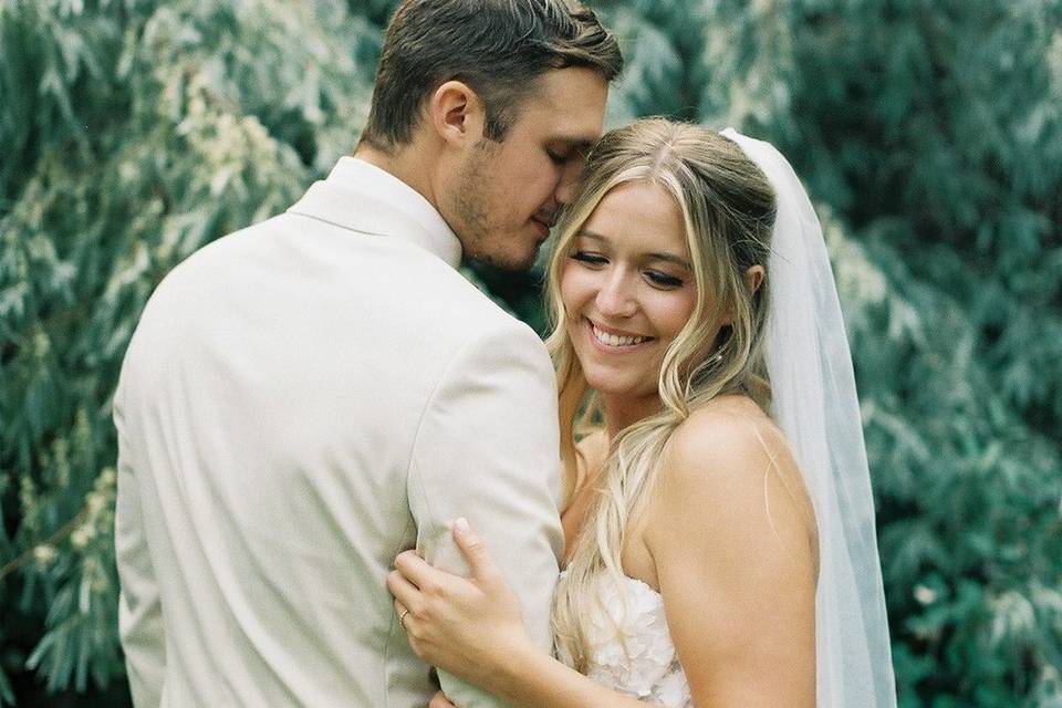Kelowna Wedding Photographer
