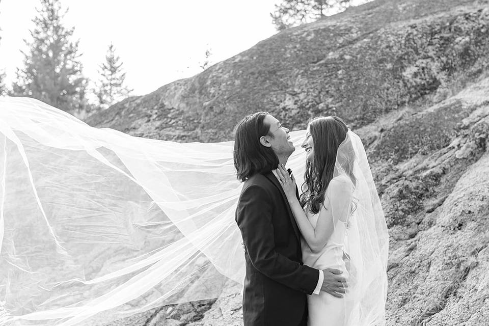 Kelowna Wedding Photographer