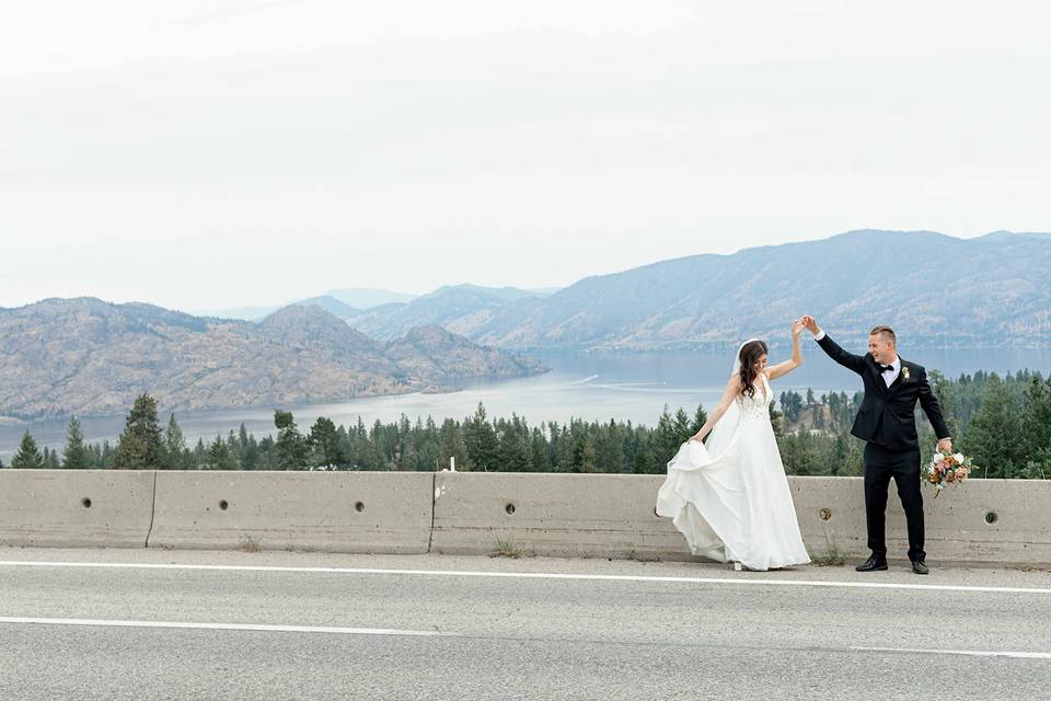 Kelowna Wedding Photographer