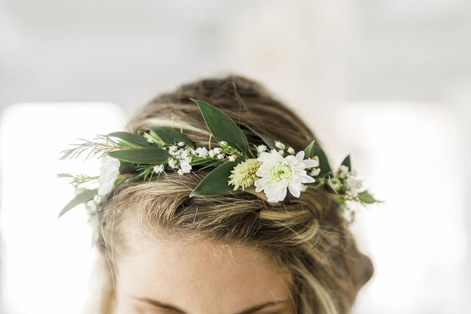 Natural Floral Hairpiece