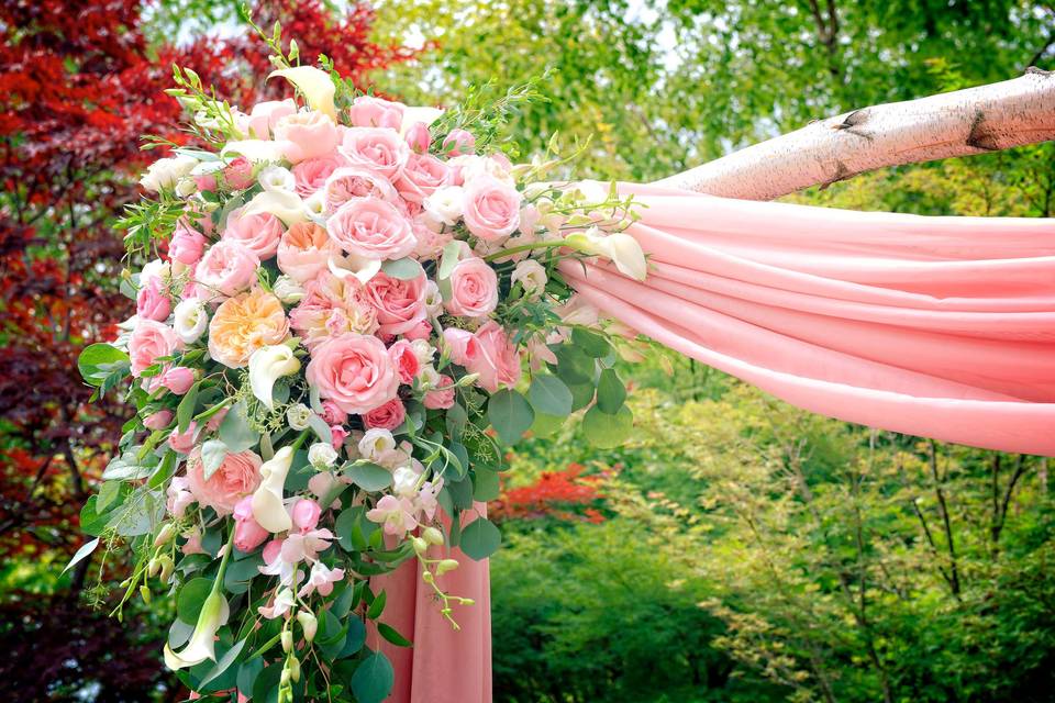 Wedding arch