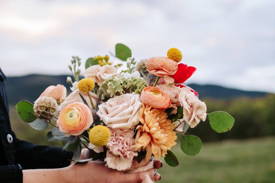 PRAIRIE & PINE FLORAL DESIGN