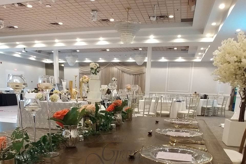 Head Table