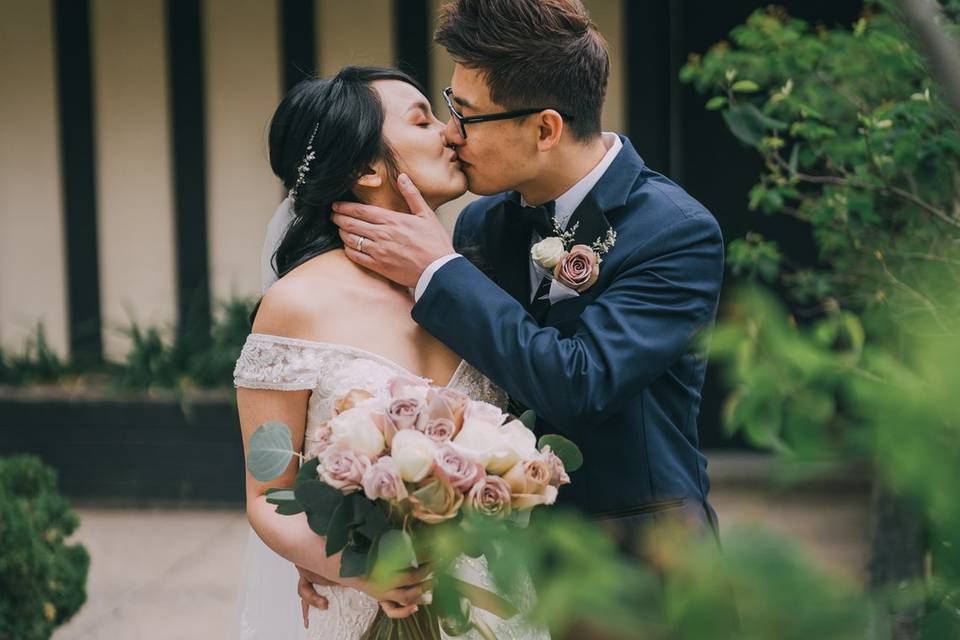 Sweet kiss