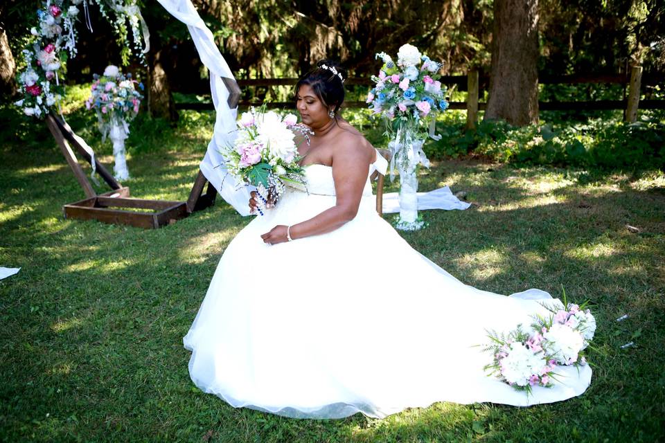 Guest-of-honour holding bouquet