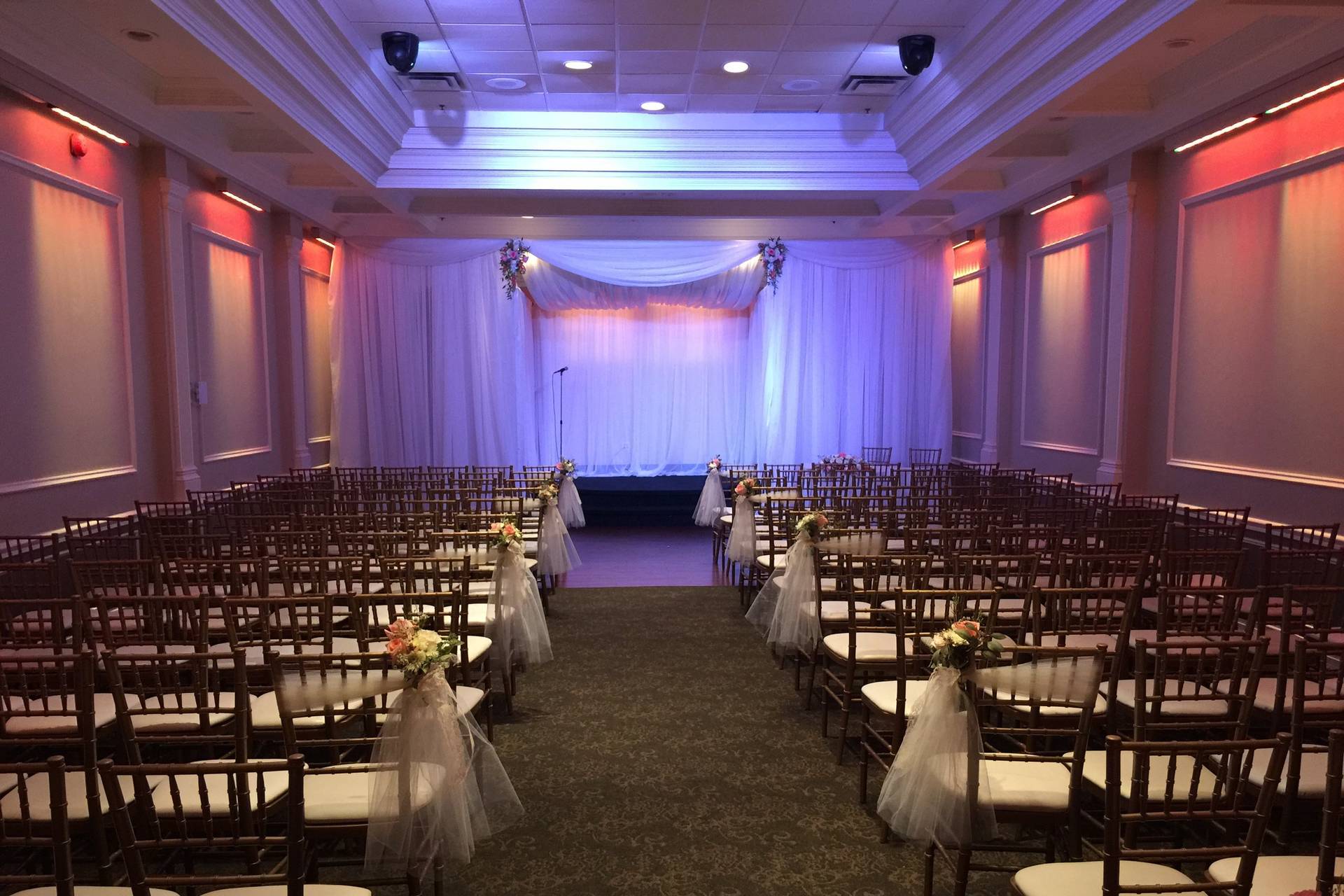 The Avenue Banquet Hall - Venue - Vaughan - Weddingwire.ca