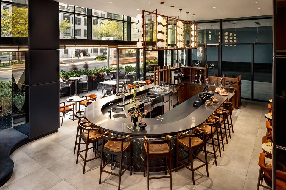 W Café & Bar - Day