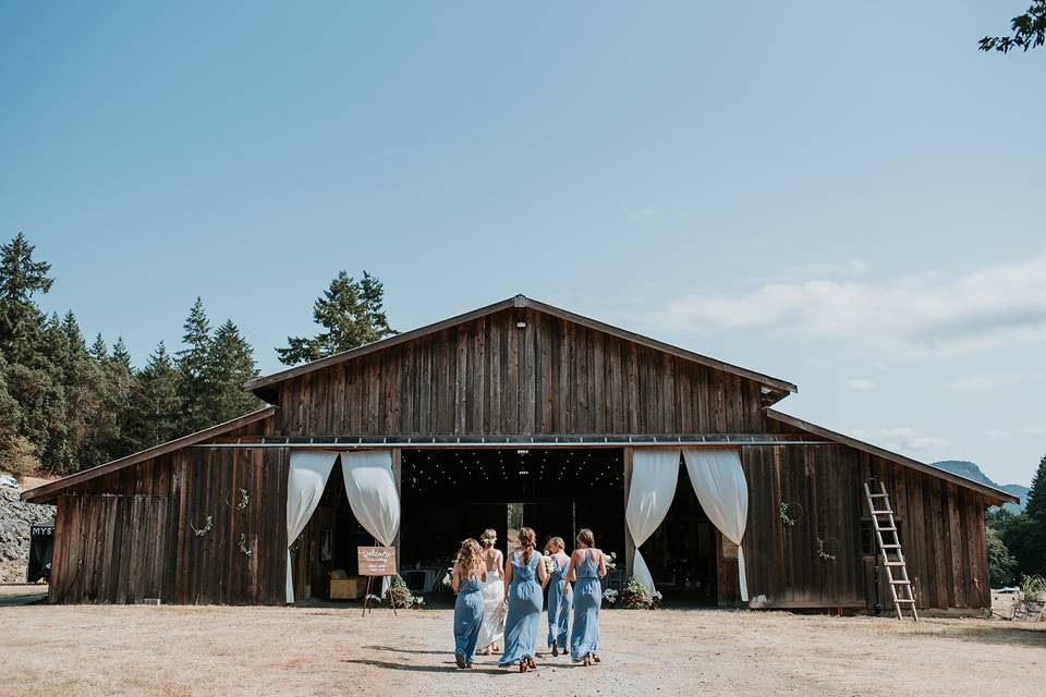 Stone Bridge Island Farm