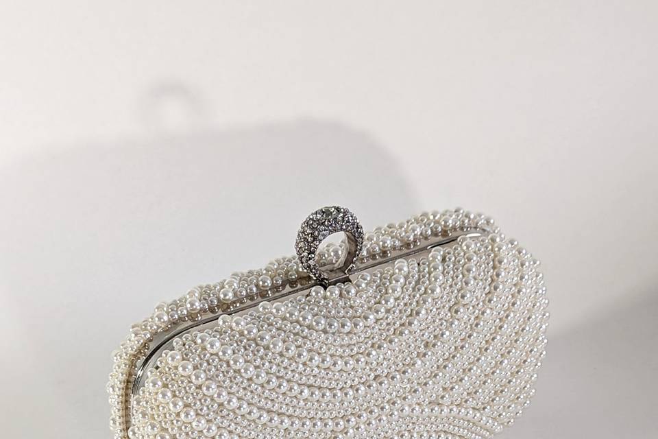 Lulu Pearls Bridal Clutch