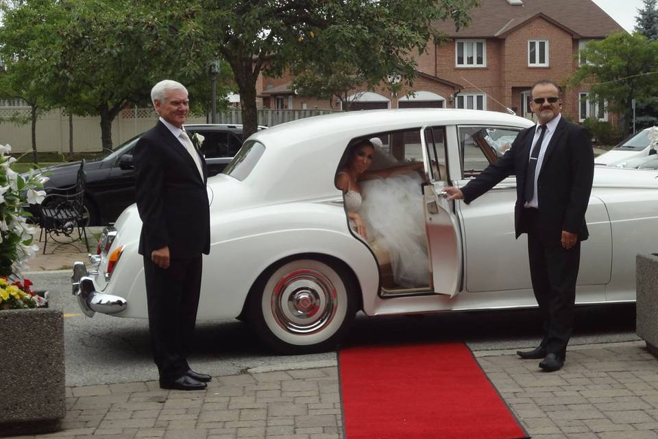 Vaughan, Ontario wedding limousine service