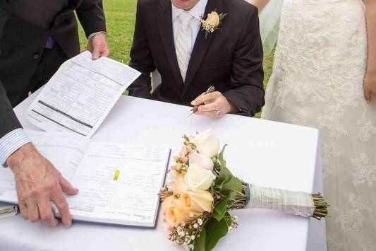 Newmarket, Ontario wedding officiant, wedding ceremony