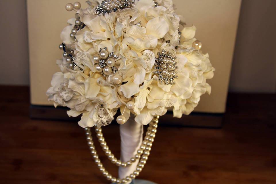 Gatsby Lace bouquet