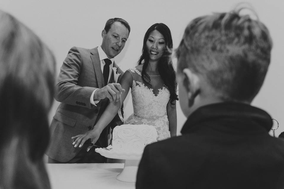 Black and white cutting cake