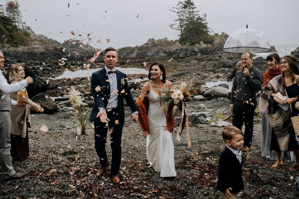 We love our Ucluelet couples