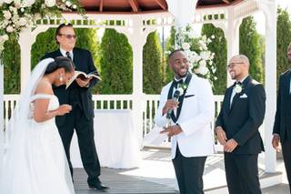 Alex Golden Horseshoe Wedding Officiant