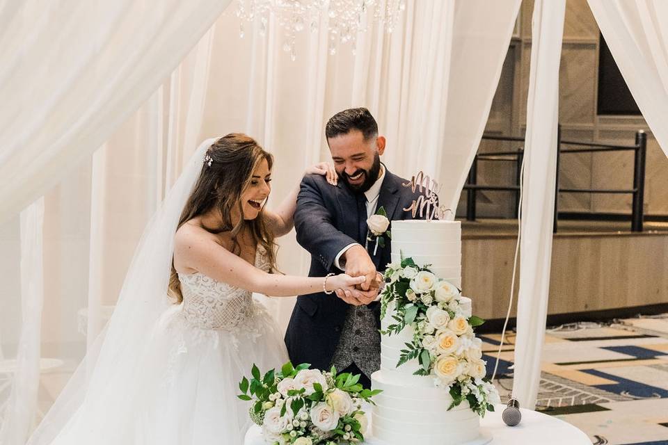 Cutting the cake