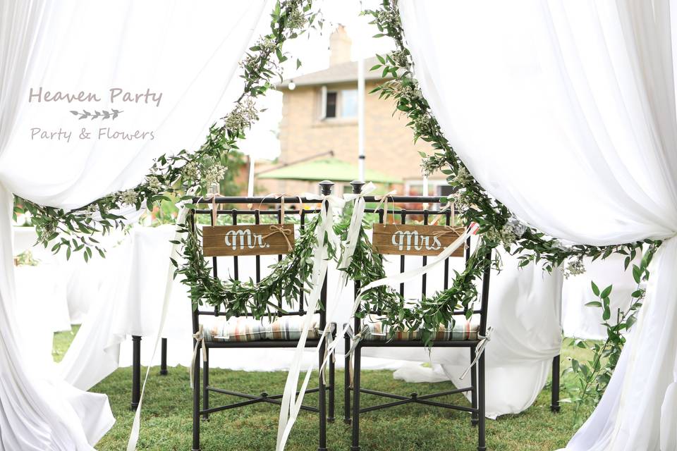 Bride & Groom's Chairs