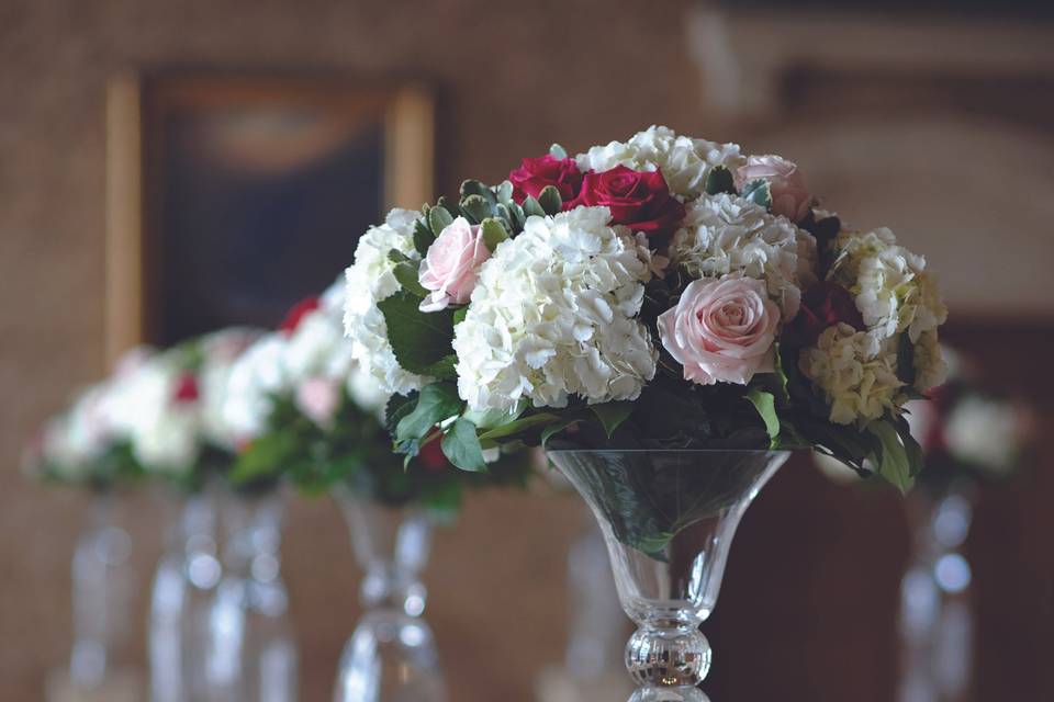 Aisle/reception centrepiece