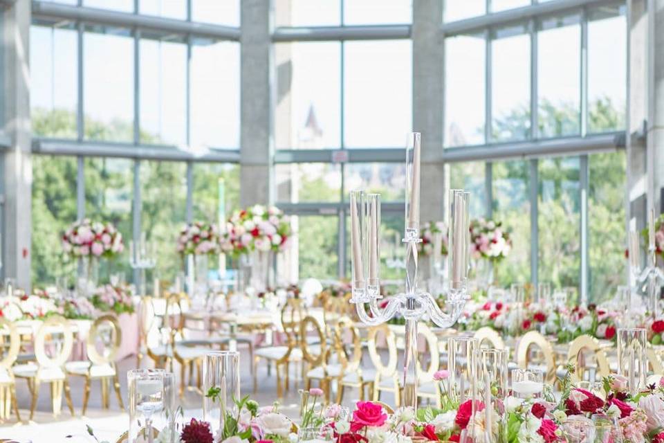 Airy Tablescape