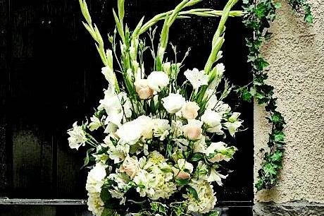 Celebrate ~lavish arrangements~