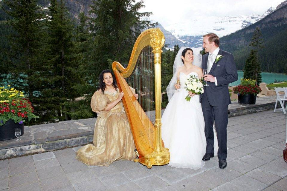 Harp Angel - Harpist