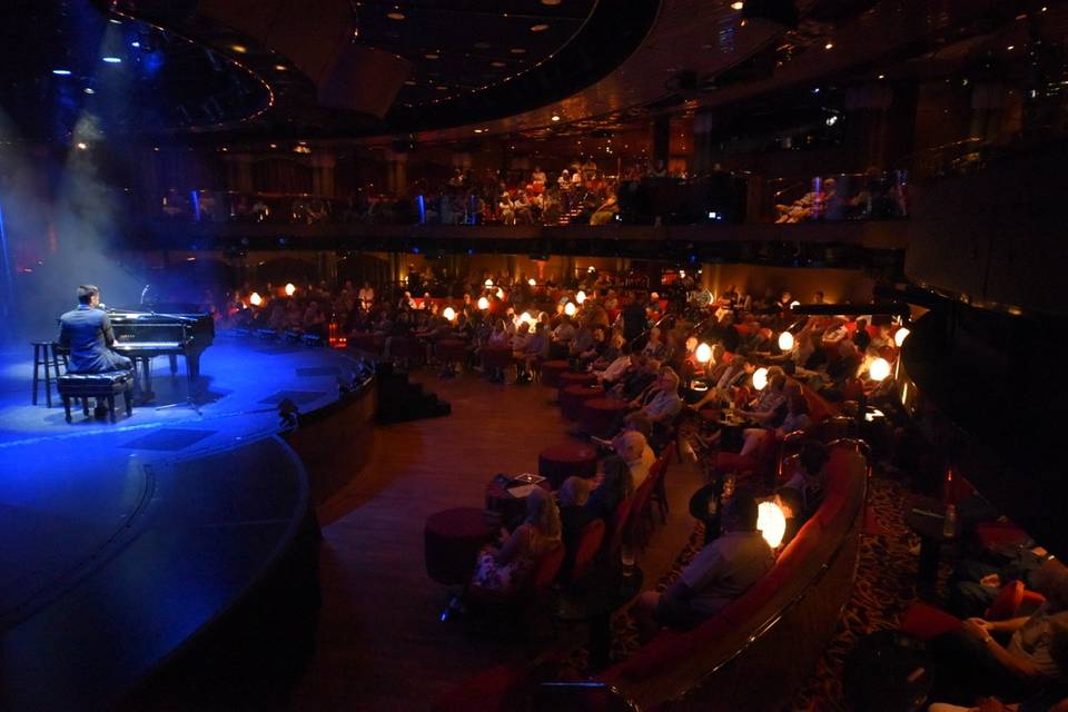 Cruise ship performance