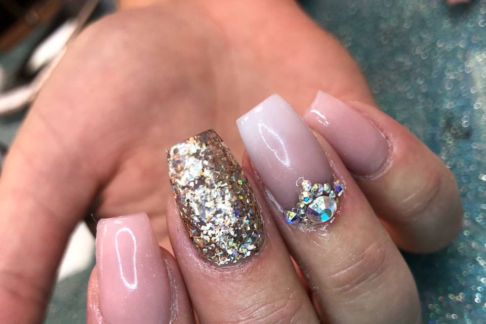 Glitter nails