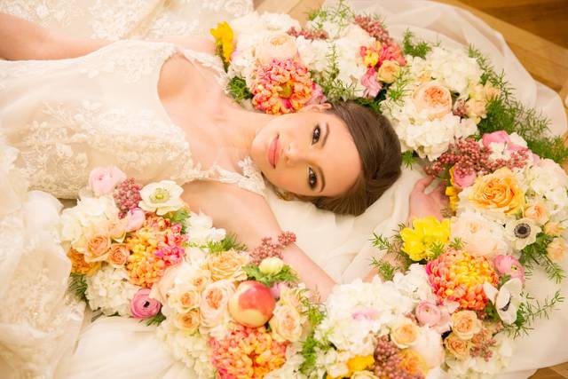 Cathy Martin Flowers - Flowers - Niagara on the Lake - Weddingwire.ca